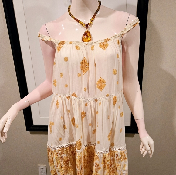 Free People Loose Boho Hippi Floral Off-Shoulder Dress - Picture 7 of 8